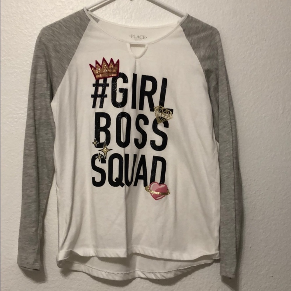 Girls long sleeve tee shirt.